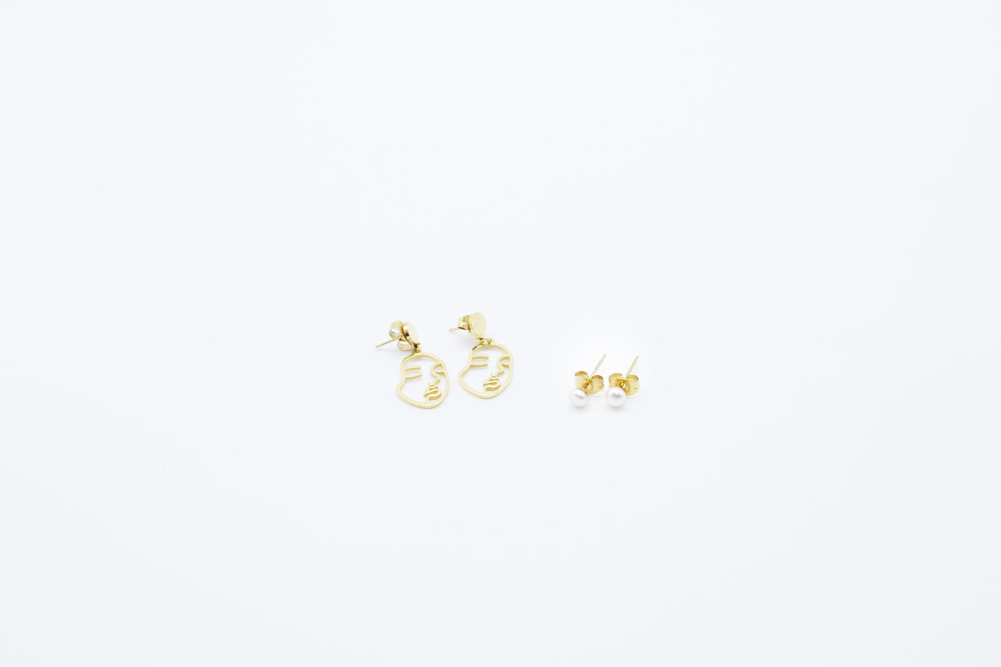 Mini Pearl Earrings